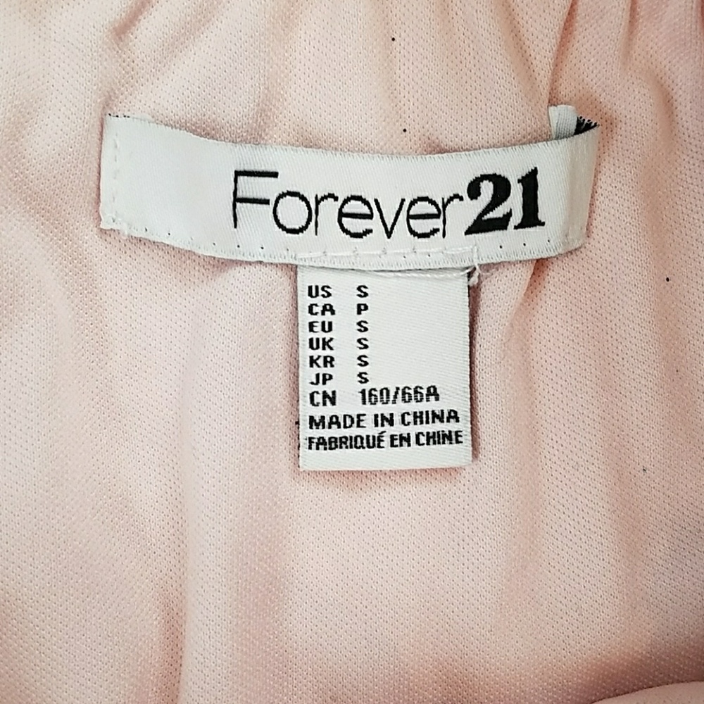 Like new, never worn, skirt from Forever 21, small - Picture 3 of 4